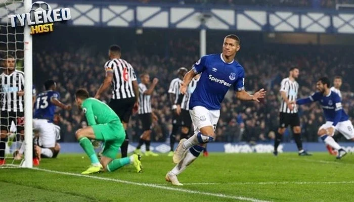 Nhận định phong độ Everton vs Newcastle United