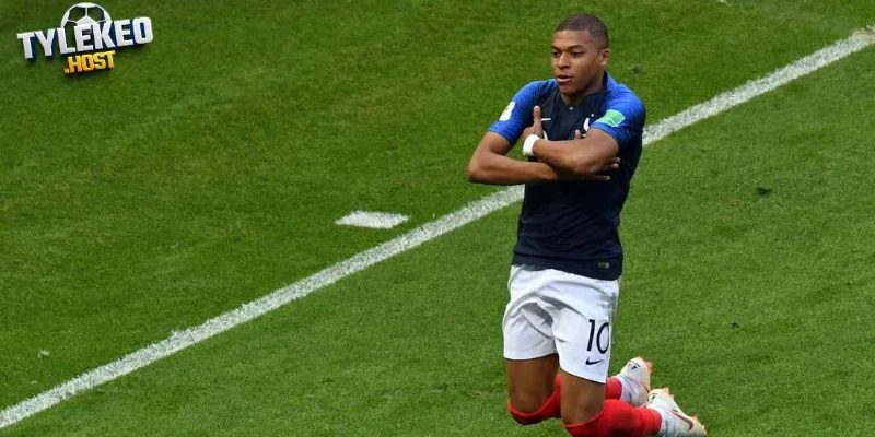 Áp lực kỳ vọng cho Mbappe có bản lĩnh cao