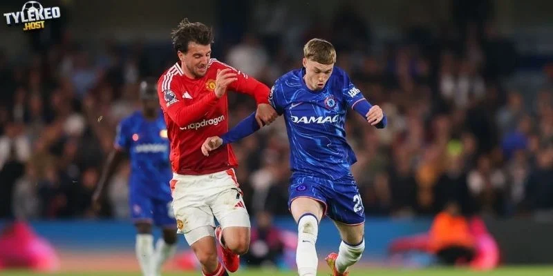 Chelsea tiếp Man United ở vòng 9